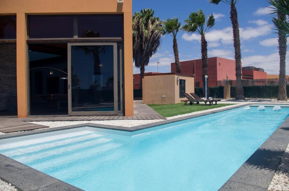 Villa La Marosca - Jacuzzi, Private Pool, 3 Bedrooms Caleta De Fuste Ngoại thất bức ảnh