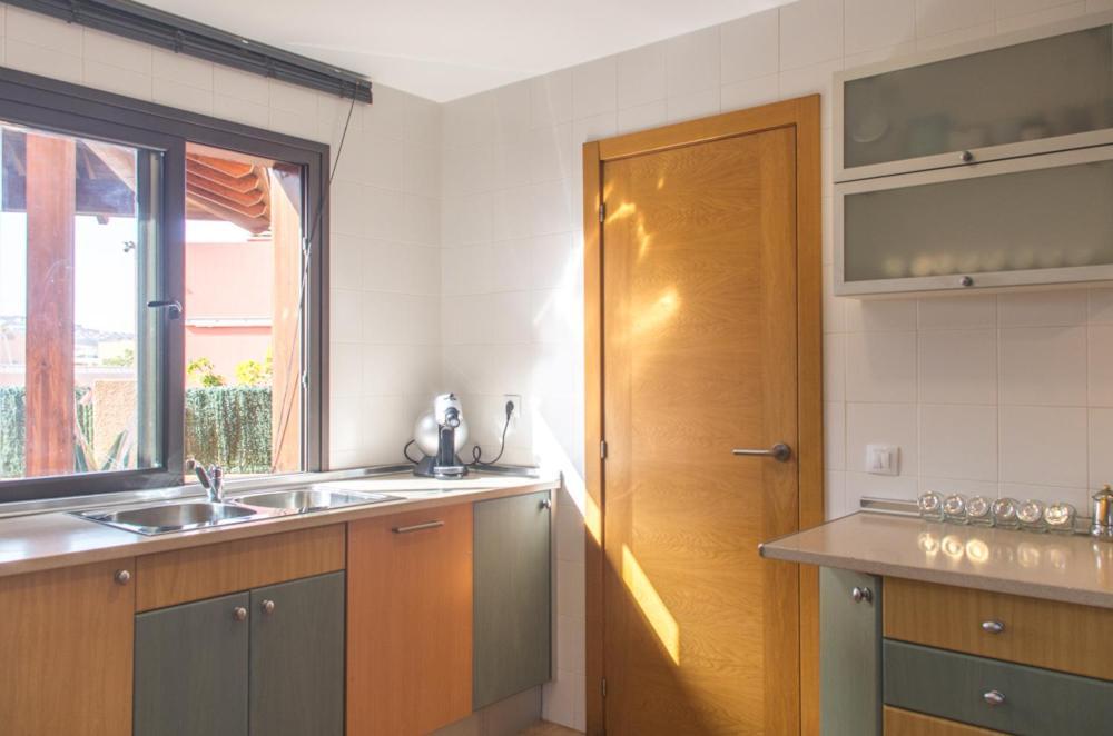 Villa La Marosca - Jacuzzi, Private Pool, 3 Bedrooms Caleta De Fuste Ngoại thất bức ảnh